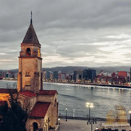 Bahia San Lorenzo Gijon